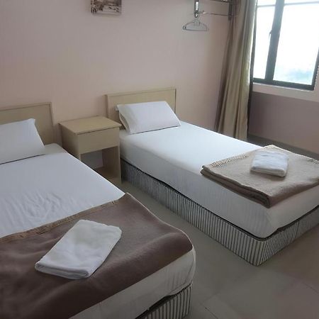 Oyo 89717 Budget Star Hotel Kuala Lumpur Esterno foto