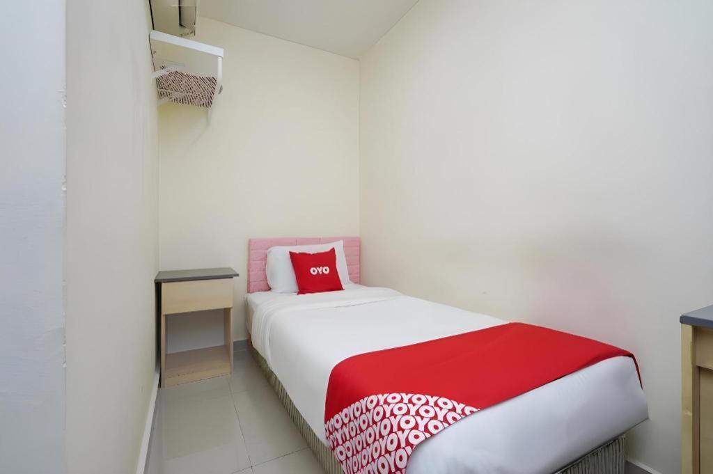 Oyo 89717 Budget Star Hotel Kuala Lumpur Esterno foto